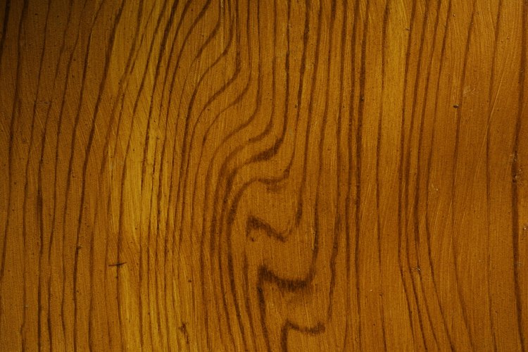 La madera debe ser sellada si se deja en exteriores.