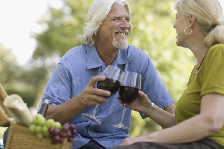 Muchos individuos de 50 años encuentran el amor a su edad.