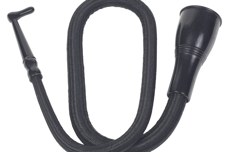 Cómo utilizar una aspiradora para inflar un colchón de aire.