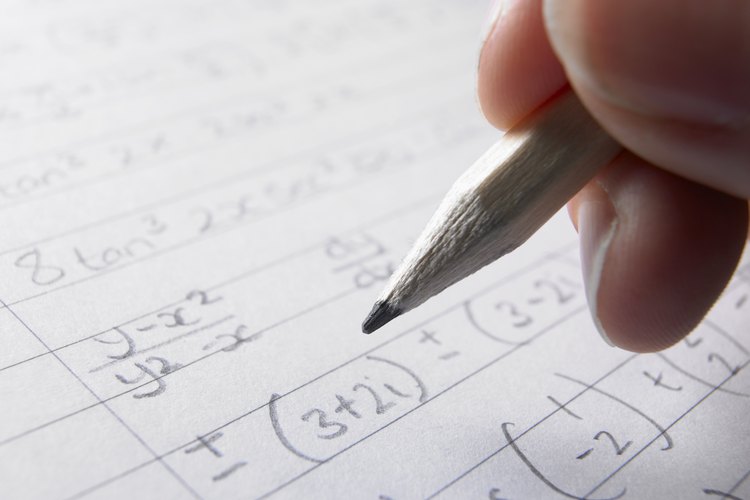 Las relaciones directas e inversa se pueden encontrar en el álgebra simple, al igual que en ecuaciones más complejas.