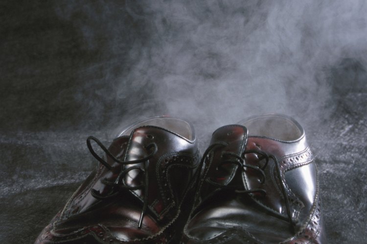 El olor desagradable de los zapatos puede invadir todo el armario o la habitación.