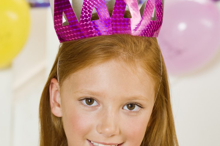 Niña en una fiesta de cumpleaños.