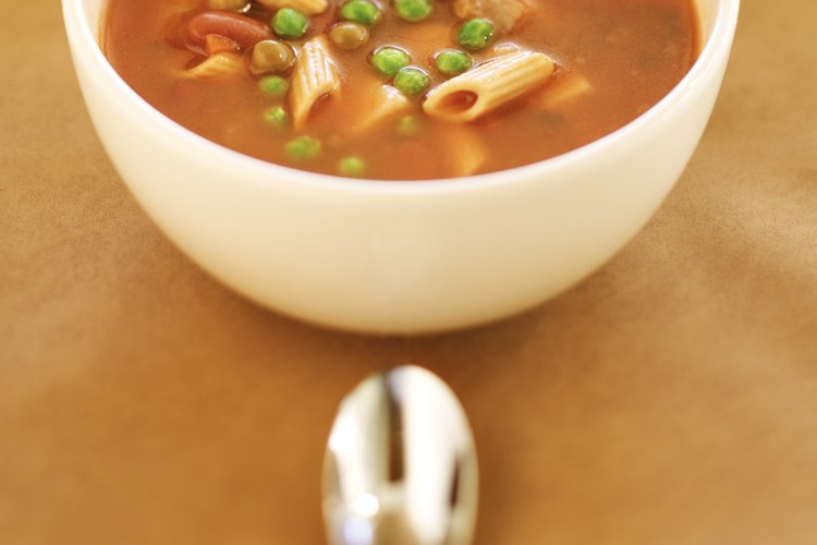 Congela tus sopas para disfrutarlas en cualquier momento.