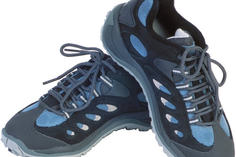 Los zapatos que son grandes pueden ajustarse perfectamente.