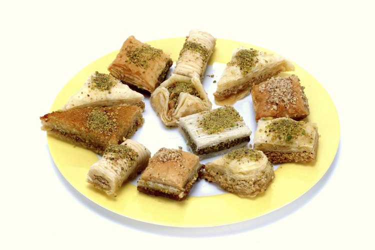 La baklava es solo uno de los deliciosos postres rumanos.