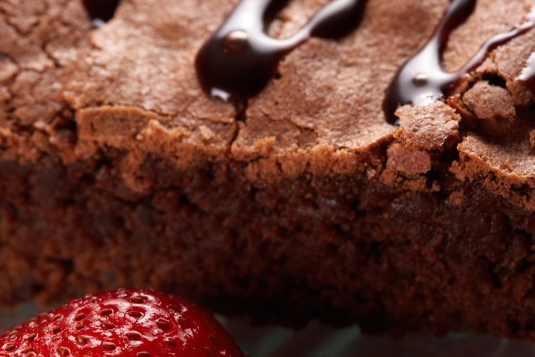 Evita que los bordes de tus brownies se sequen siguiendo algunos pasos simples.
