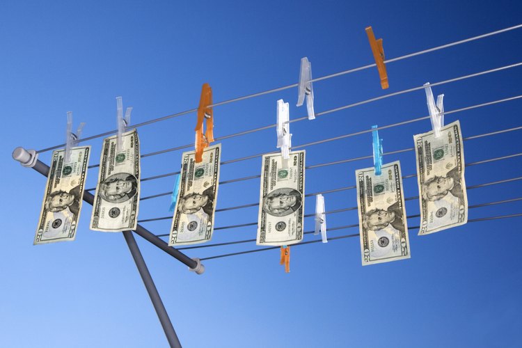 La falsificación implica más que sólo dinero.