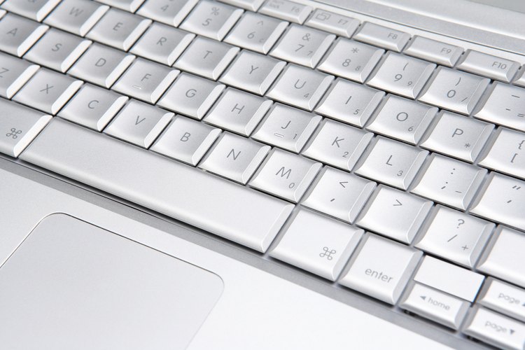 Algunos sitios web ofrecente lecciones interactivas para los niños acerca del uso del teclado.