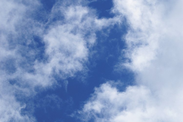 Nubes tenues.