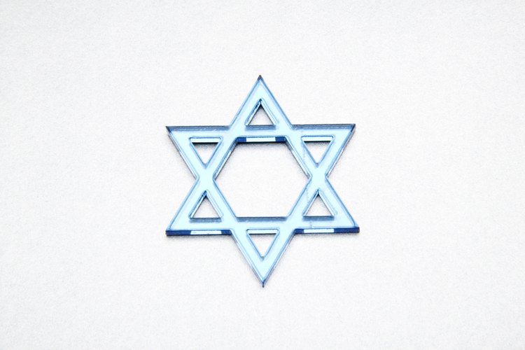 La Estrella de David aparece en la bandera nacional de Israel.