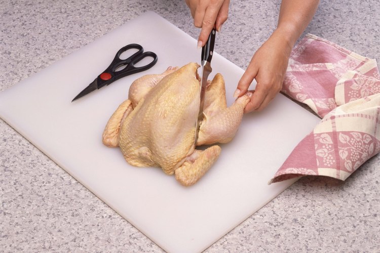 Aprende como pulir tu cuchillo de cocina cuando su aspecto esté deteriorado.