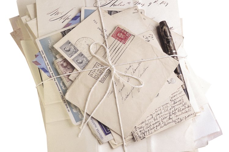 Envía correspondencia por correo