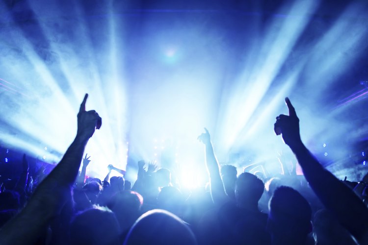 Luces en un concierto musical.