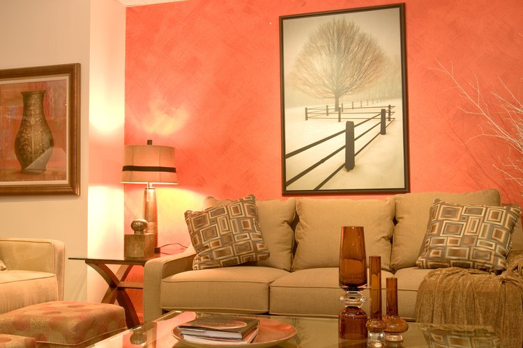 Decoración de una pared de sala de estar.