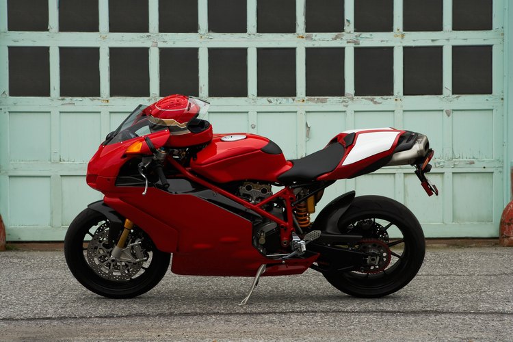 El valor de una motocicleta nueva se deprecia rápidamente.