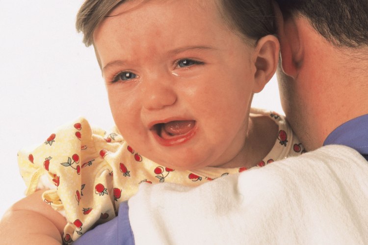 Una toallita para eructos es una obligación para los nuevos padres.