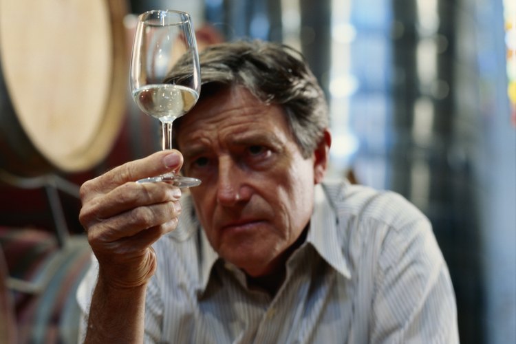 Para hacer vino debes protegerlo del oxigeno.