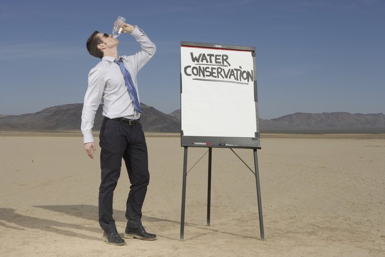 Las construcciones desérticas requieren de plomería que conserve el agua