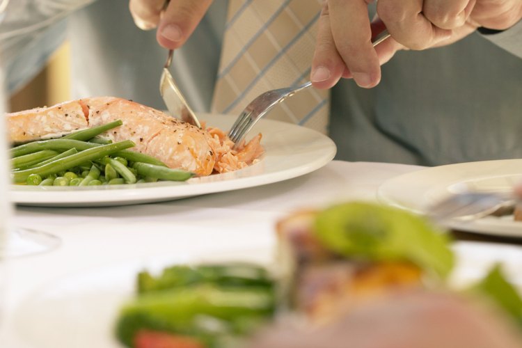 Los alimentos nutritivos son compatibles con la función renal y pueden ayudar a prevenir las complicaciones renales de enfermedades.