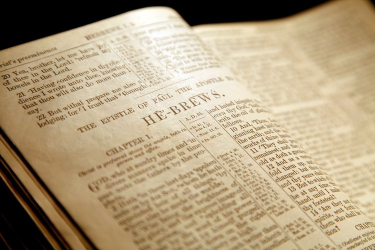 El libro de Hebreos se refiere a varios aspectos de la verdad de Cristo.