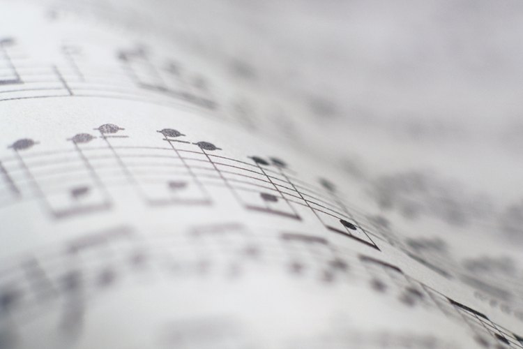 Aquí hay varias ideas para comenzar a crear tu habitación musical.