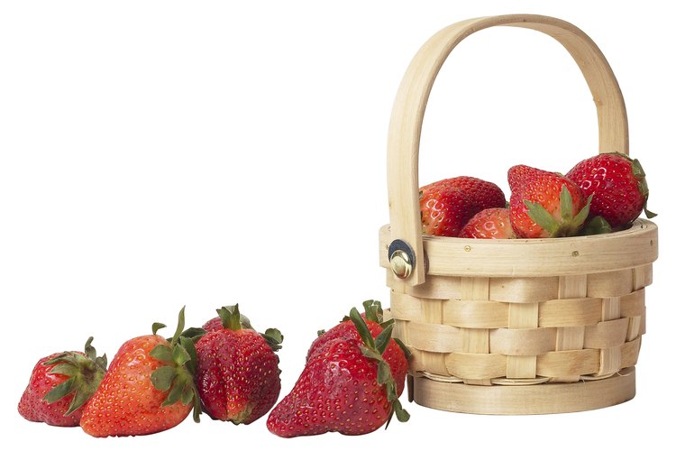 Las fresas deberían tener un exterior brillante.