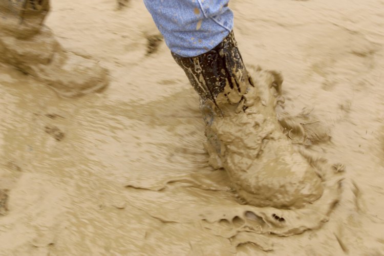 Tus botas no tienen por qué permanecer manchadas el resto de su vida útil.