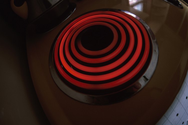 Asegúrate de que usas tu cocina eléctrica GE correctamente para asegurar su longevidad.