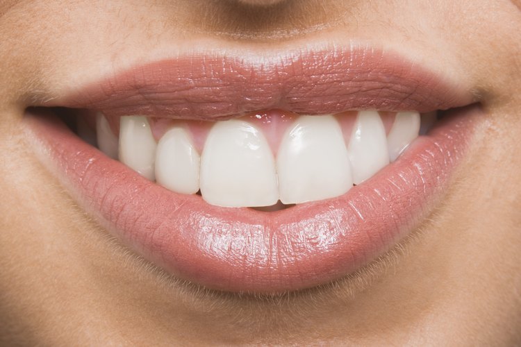 Mantén tus labios humectados y suaves con un bálsamo casero.