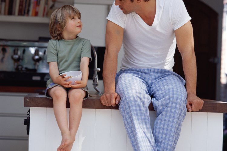 Un buen padre siempre debe permanecer involucrado en la vida del niño.