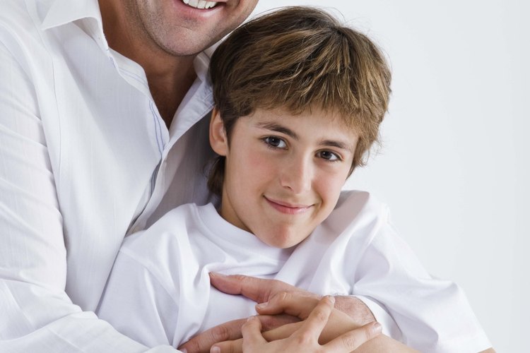Coloca a los niños en parejas con sus padres para las actividades del día de visitas.