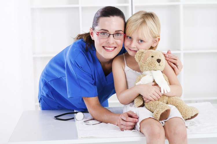 Las especialidades pediátricas incluyen a cardiólogos, endocrinólogos y hematólogos.