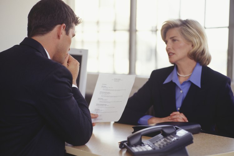 Uno de los principales beneficios para el empresario es que la empresa no tiene que gastar tiempo entrevistando a los posibles candidatos o lanzar campañas sobre la disponibilidad de trabajo.