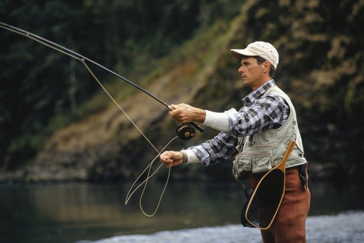 Hombre pescando.