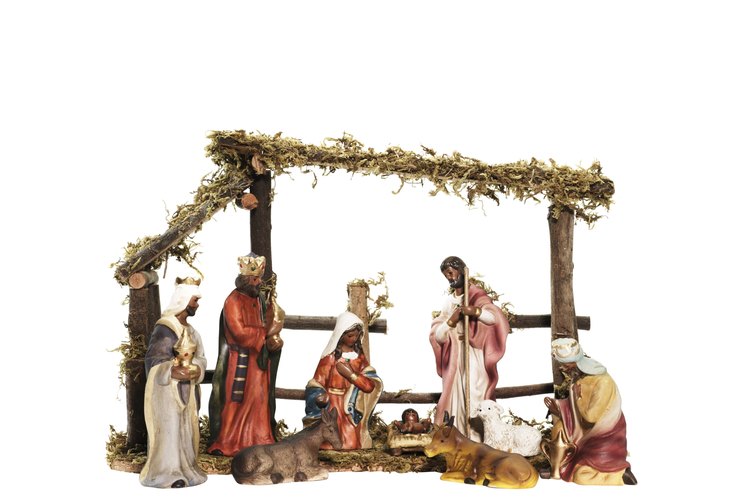 El nacimiento de Cristo es anunciado en el Antiguo Testamento y su cumplimiento se muestra en el Nuevo.