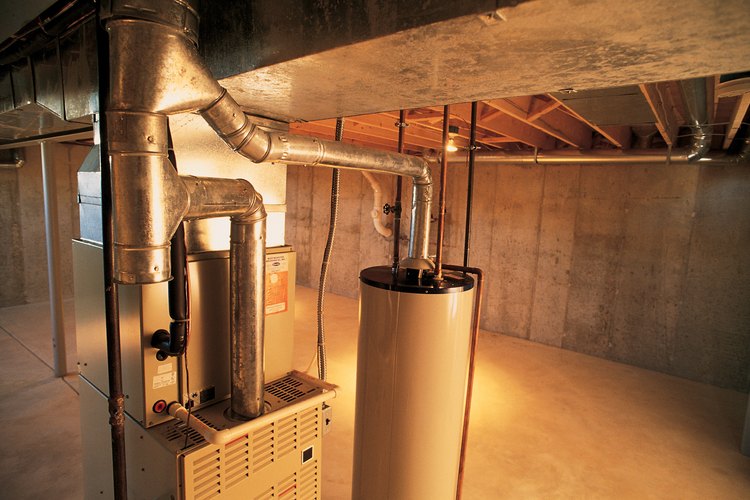 Un calentador de agua a gas es generalmente menos costoso de usar que uno eléctrico, y dura más.