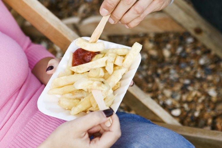 Las papas fritas hechas en un horno de conveccción toman menos tiempo para cocinarse.