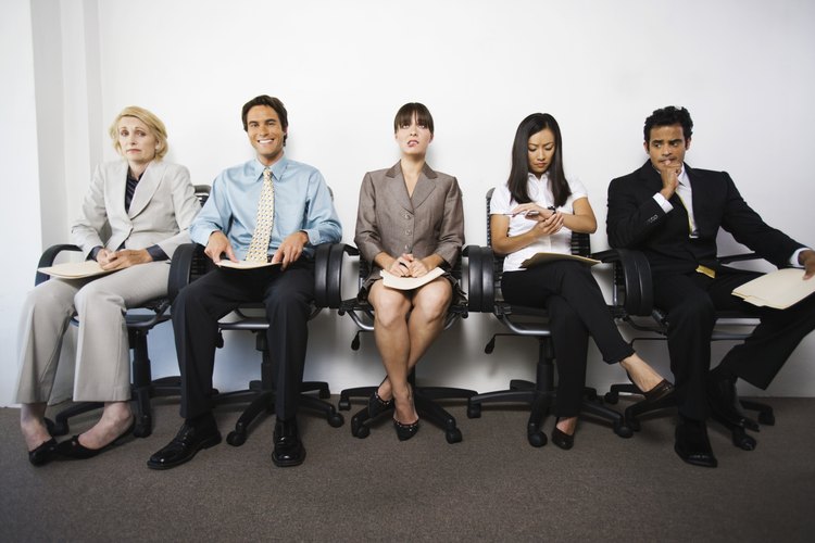 La actitud y conducta puede ser cambiada por los nervios de sentirse observado y saber que su respuesta afectará los resultados finales del estudio.