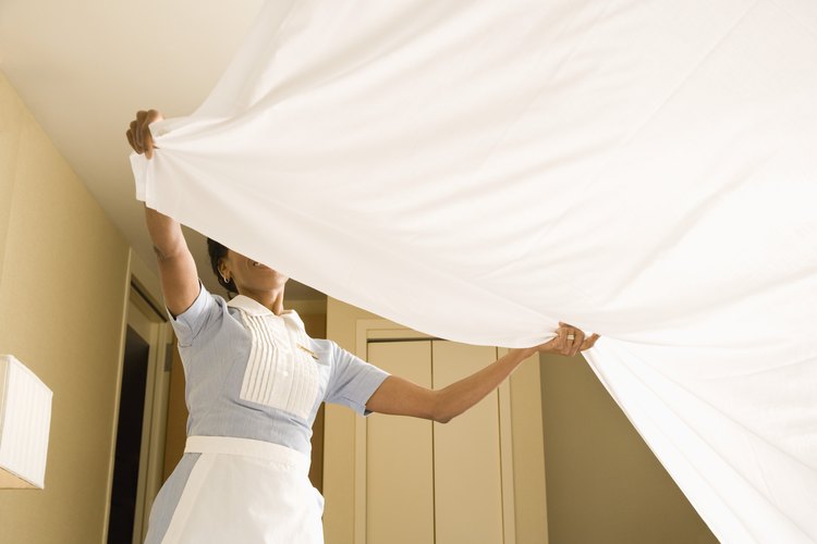 Trata la ropa de cama y el colchón para evitar re-infecciones y contagios.