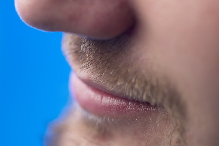 Detener picazón en la barba.