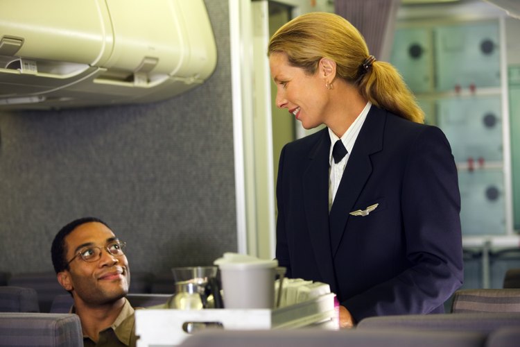 Hay muchos pros y contras en el rol de un auxiliar de vuelo.