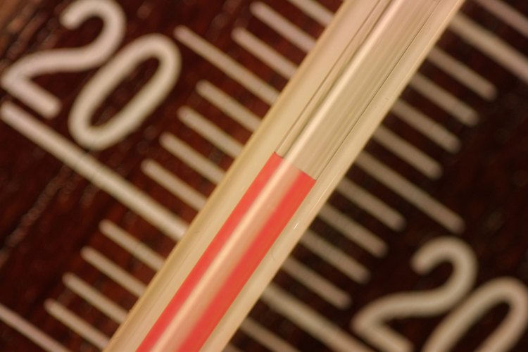 Aumenta la temperatura de recocido para tu procedimiento.