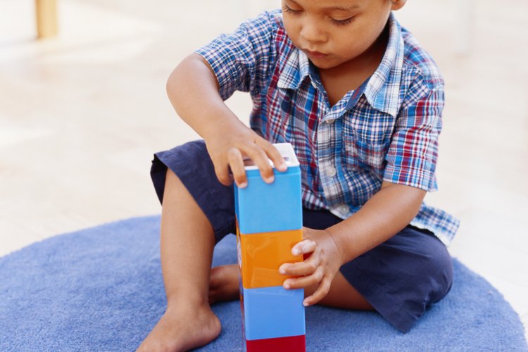 Consulta con el pediatra si sospechas un retraso en el desarrollo de tu hijo.