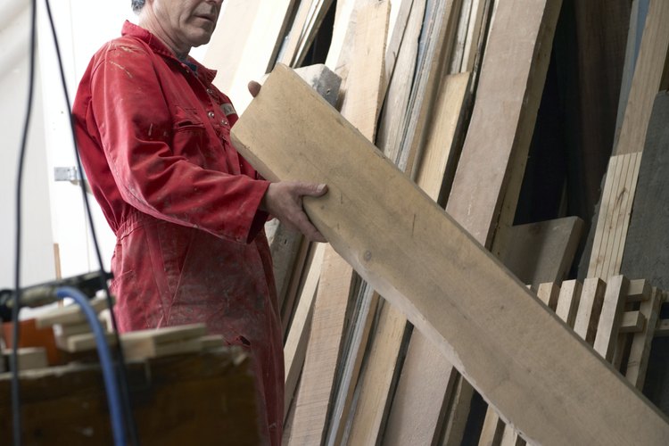 La madera moderna mide menos que su tamaño indicado.