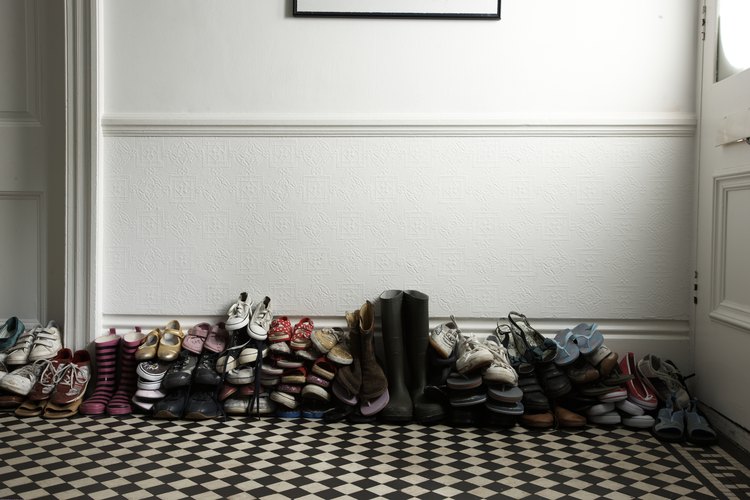Una gran colección de zapatos puede convertirse en un desastre.