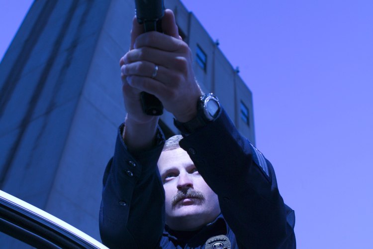 Los miembros del SWAT manejan situaciones de alto riesgo y potencialmente mortales.