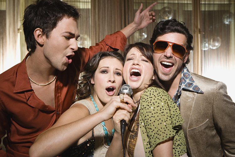 La música no puede faltar en un evento juvenil.
