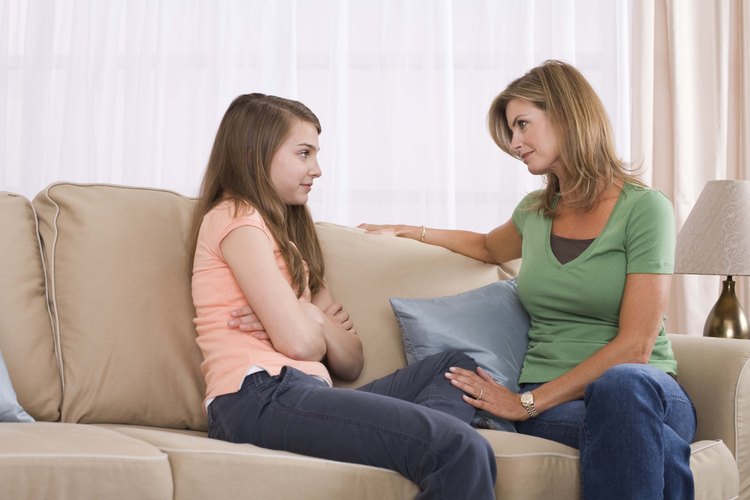 A veces hacer una broma y dispersar la tensión puede ayudarte a ti y a tu hijo preadolescente a lidiar con su ira.
