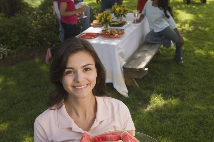 La ropa para picnic es cómoda para que puedas concentrarte en la diversión del verano.
