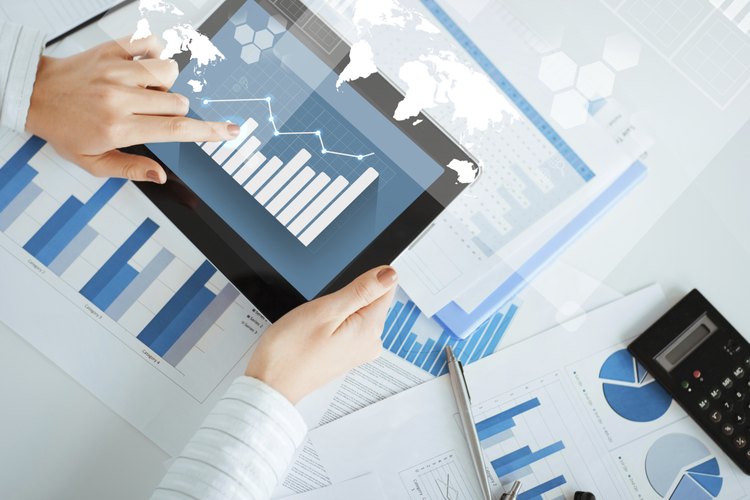 Los gerentes examinarán las ventas en general en relación al costo de marketing y producción.